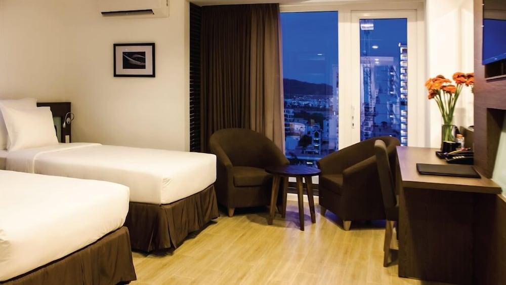 Aroma Nha Trang Boutique Hotel Esterno foto
